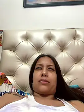 Webcam sex on StripChat with Thaliana_lx