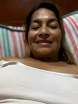 Webcam sex on StripChat with Jlo_69